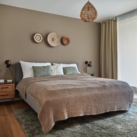 Prague Days - Stylish Apartments With Terrace - Parking - Quiet Area 外观 照片