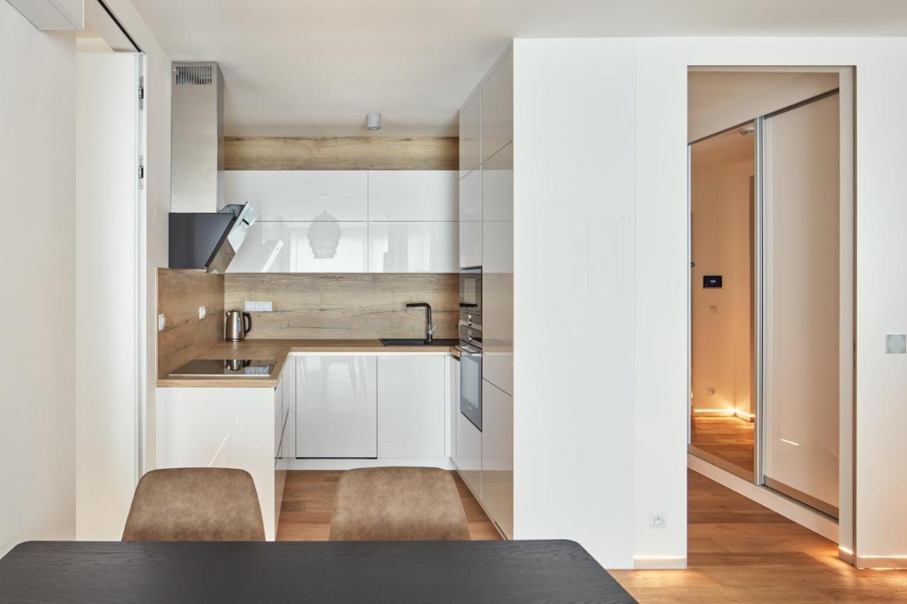 Prague Days - Stylish Apartments With Terrace - Parking - Quiet Area 外观 照片